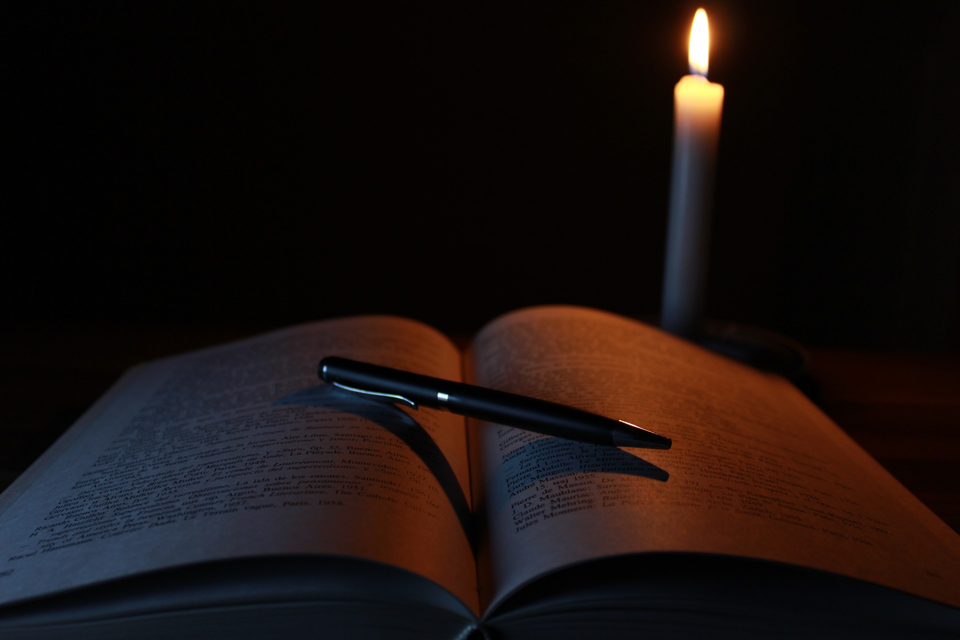 Laurie Cabot’s Book of Spells & Enchantments